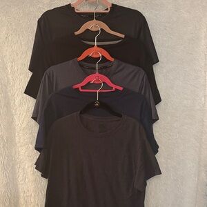 5-piece men’s medium undershirts